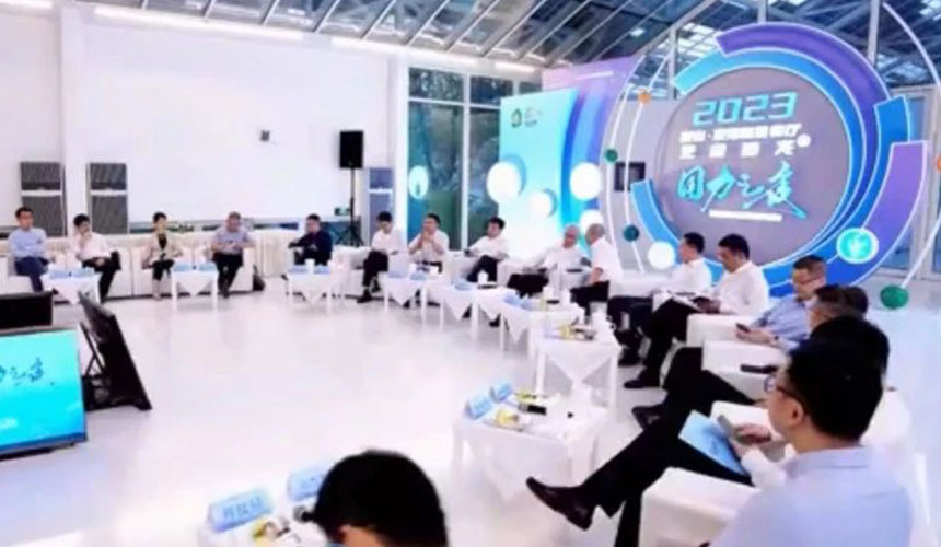 公海彩船·6600(中国)官方网站股份上市2周年大事记.jpg